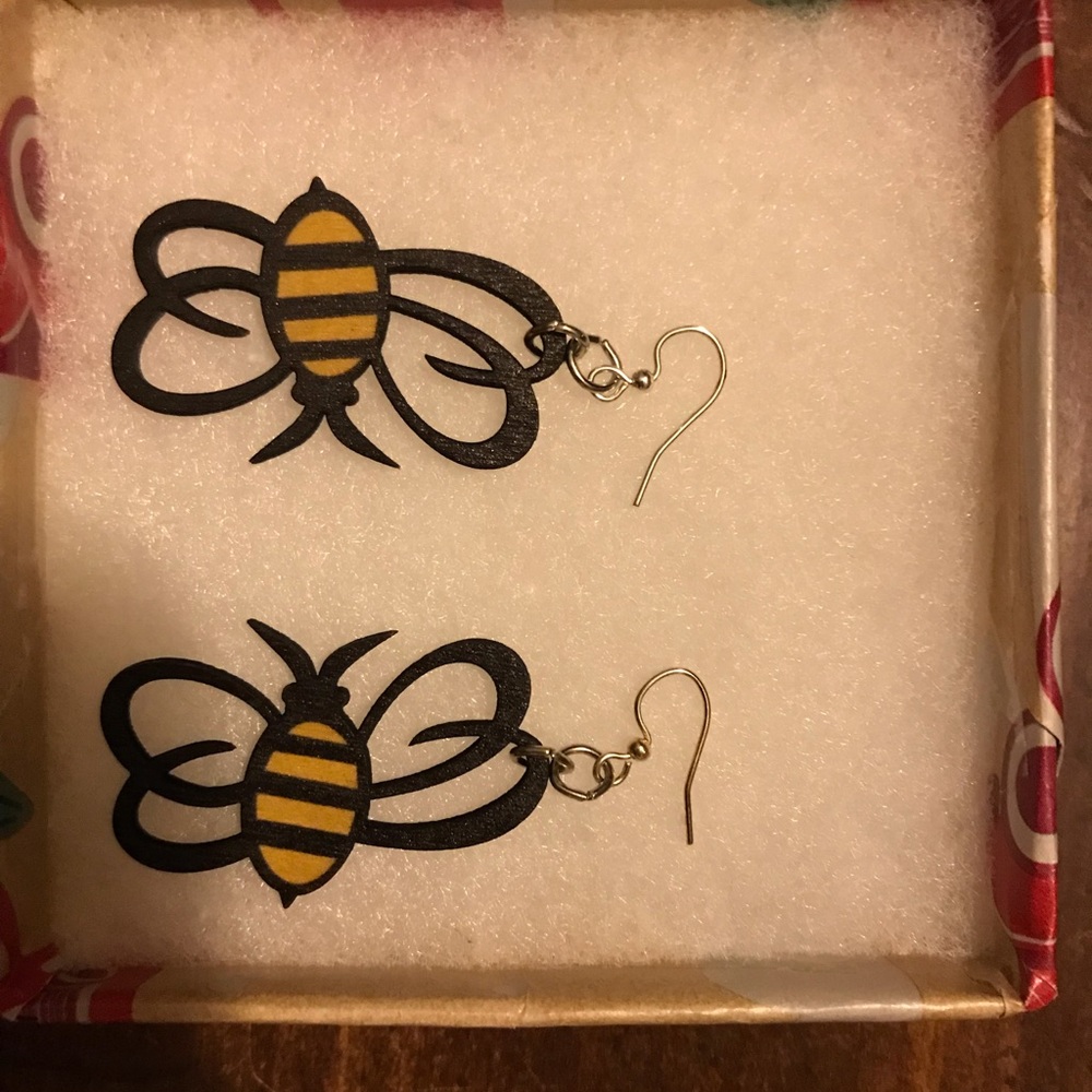 NEW wooden bee dangling earrings